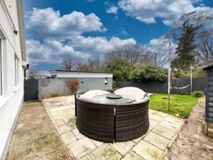 Photo 16- click for photo gallery